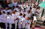 Samedi 22 août 2009 

Marche blanche à Saint-Pierre en mémoire d'Élodie Boudia, 19 ans, assassinée par son ex-compagnon le jeudi 30 juillet à la Petite Île