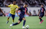 Le latéral du PSG Achraf Hakimi en débordement lors du match amical contre Al-Nassr au stade Nagai à Osaka, le 25 juillet 2023  
