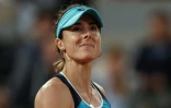 La Française Alizé Cornet victorieuse de la Lettone Jelena Ostapenko au 2e tour de Roland-Garros, le 26 mai 2022 à Paris