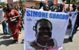 Des partisans de la "dame de fer" ivoirienne Simone Gbagbo, libérée mercredi,  8 août 2018