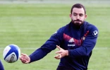 Le centre du XV de France Geoffrey Doumayrou lors d'une séance d'entraînement à Marcoussis, le 10 novembre 2017