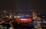 Le stade national de Pékin illuminé, le 19 janvier 2022