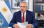 Le président argentin Alberto Fernandez lors d'une adresse à la nation après que sa vice-présidente Cristina Kirchner a été visée par une arme à feu à Buenos Aires, le 1er septembre 2022