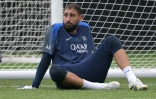 Le gardien italien du PSG  Gianluigi Donnarumma lors d'un entraînement dans la Rutgers University de Piscataway dans le  New Jersey le 11 juillet 2025 avant la finale de la Coupe du monde des clubs contre  Chelsea aux Etats-Unis 