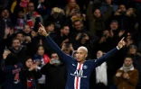 La jeune star du PSG Kylian Mbappé a clos l'année civile par un doublé contre Amiens au Parc des Princes, le 21 décembre 2019