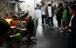 Des touristes cannabis dans cette visite organisée par Green Tours à Los Angeles, le 24 janvier 2019 