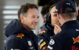 Le directeur de l'écurie de F1 Red Bull, Christian Horner (g), sur le circuit de Catalogne, à Montmelo, le 27 février 2020