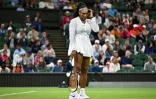 La joueuse de tennis américaine Serena Williams, lauréate de 23 Grands Chelems, lors du premier tour de Wimbledon à Londres le 28 juin. 
