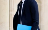 Le ministre français délégué aux Comptes publics Gabriel Attal à Paris, le 27 mars 2023