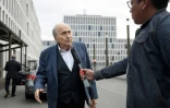 L'ex-président de la FIFA, Sepp Blatter, interviewé à son arrivée devant les locaux du MPC à Berne pour y être entendu 1er septembre 2020