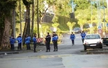 Dimanche 6 septembre 2009

 Le quartier de Bras-Fusil (Saint-Benoît) a été évacué dans le cadre de la destruction de 21 kilos d'explosifs perimés