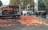 Manifestation de buralistes entre le ministère de la Santé et l'Assemblée nationale à Paris, le 4 octobre 2017 à Paris