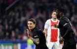 La joie de l'attaquant uruguayen de Benfica Darwin Nunez, après avour ouvert le score contre l'Ajax Amsterdam, lors du 8e de finale retour de la Ligue des Champions, le 15 mars 2022 à la Johan Cruijff ArenA