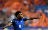 Le milieu de terrain français Thomas Lemar célèbre son but contre les Pays-Bas, le 31 août 2017 au Stade de France