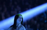 Billie Eilish sur la scène des 62e Grammy Awards, le 26 janvier 2020, à Los Angeles, en Californie
