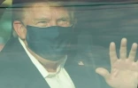 Le président américain Donald Trump, hospitalisé depuis vendredi, a effectué une tournée en voiture dimanche 4 octobre 2020 à Washington