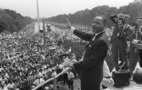 Martin Luther King en août 1963 à Washington. C'est là qu'il a partagé son "rêve" avec une foule immense à ses pieds
