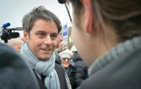 Le Premier ministre Gabriel Attal en visite sur un marché à Caen, le 14 janvier 2024