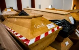 Cercueils de personnes mortes du Covid-19 avant leur crémation à Meissen (est de l'Allemagne), le 13 janvier 2021