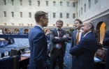 Le ministre finlandais des Finances Cai-Goran Alexander Stubb, son homologue belge John Robert Overtveldt, le président de l'Eurogroupe Jeroen Dijsselbloem et le ministre espagnol des Finances Luis de Guindos Jurado, à Amsterdam le 22 avril 2016