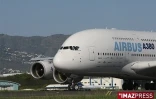 Mercredi 11 novembre 2009 - L'Airbus A380 atterrit pour la première fois à La Réunion