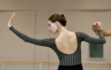 Olga Smirnova, l'ex-star du ballet du Bolchoï, lors d'une répétition, le 13 mai 2022 au Dutch National Ballet à Amsterdam