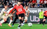 L'attaquant de Rennes Martin Terrier transforme un penalty contre Monaco, le 15 avril 2022 au Roazhon Park