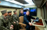 Capture d'écran de la chaîne nord-coréenne KCTV montrant le leader nord-coréen Kim Jong Un lors d'un tir de missiles balistiques, le 31 juillet 2019 dans un endroit non précisé