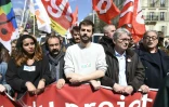 Samia Moktar (UNL), Philippe Martinez (CGT), William Martinet(UNEF) et Jean-Claude Mailly (FO) lors de la manifestation contre la loi travail le 5 avril 2016 à Paris