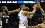 Nicolas Batum lors du match des Hornets face aux San Antonio Spurs, le 21 mars 2016 à Charlotte