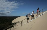 La dune du Pilat à nouveau accessible après les incendies qui ont frappé la Gironde ces derniers jours, le 27 juillet 2022