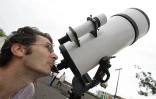 Vendredi 15 Janvier 2010

Observation de l'éclipse depuis le Barachois