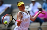 La Russe Anastasia Pavlyuchenkova, lors de son quart de finale contre sa partenaire de double, la Kazakhe Elena Rybakina, le 8 juin 2021 au tournoi de Roland Garros