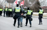 Intervention policière sur le pont Ambassador à Windsor, au Canada, le 13 février 2022