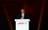 le patron de la Formule 1, Chase Carey en conférence de presse, le 7 novembre 2018 à Hanoi