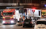 Le camion qui a servi à Rakhmat Akilov la veille pour foncer sur la foule, le 8 avril 2017 sur Drottninggatan, à Stockhom