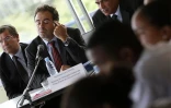 Luc Chatel ministre de l'éducation nationale