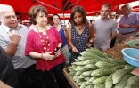 Dimanche 14 Février 2010

Martine Aubry au marché forain du Chaudron