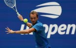 Le Russe Daniil Medvedev lors de son premier tour à l'US Open face à l'Américain Stefan Kozlov, le 29 août 2022 à New York