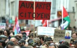 Manifestation à Paris "contre le coup de force de Macron" après la nomination de Michel Barnier à Matignon, le 7 septembre 2024