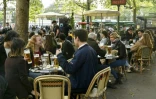 Une terrasse de café à Paris, le 19 mai 2021
