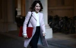 La ministre britannique du Travail, Liz Kendall, arrive pour assister à une réunion du cabinet au 10 Downing Street, dans le centre de Londres, le 4 mars 2025
