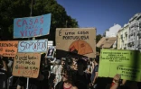 Manifestation pour réclamer des mesures face à la crise du logement, le 30 septembre 2023 à Lisbonne, au Portugal