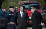 Le ministre de l'Intéiorieur Christophe Castaner avec le Préfet Pierre Dartout sur les lieux du crash meutrier d'un'hélicoptère de la protection civile
