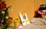 Mémorial pour Madeleine McCann, devant l'église de Praia da Luz le 3 mai 2017, station balnéaire où la fillette avait disparu dix ans auparavant