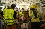 Des "gilets jaunes" réunis pour évoquer la suite du mouvement avant les vacances d'été, le 29 juin 2019 à Montceau-les-Mines(Saône-et-Loire)
