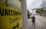 Centre de vaccination Ă l'hĂ´pital militaire Clermont-Tonnerre Ă Brest, le 6 avril 2021
