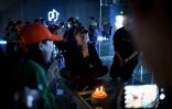 Chong Yang, professeur de hip hop, fête son anniversaire dans le studio de danse