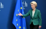 "L'Europe est toujours prête à conclure un bon accord" avec les Etats-Unis, a déclaré Mme von der Leyen lors d'une conférence de presse à Bruxelles, le 7 avril 2025.