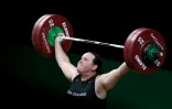 La Néo-Zélandaise Laurel Hubbard lors de l'épreuve d'haltérophilie des +90 kg lors des Jeux du Commonwealth à Gold Coast le 9 avril 2018